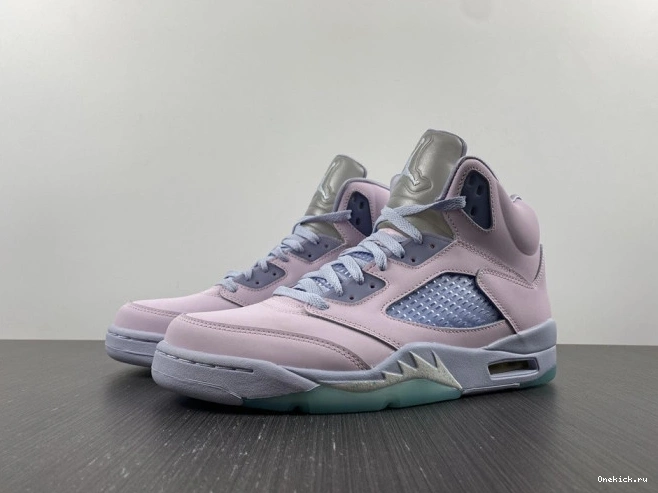 One Kick Jordan DV0562-600 Easter Air 5 0812